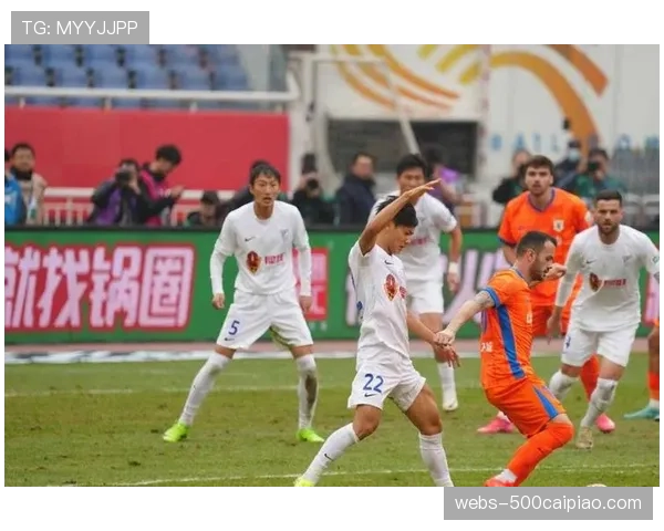 山东泰山变阵352效果显著：放弃控球率改踢防反客胜河南